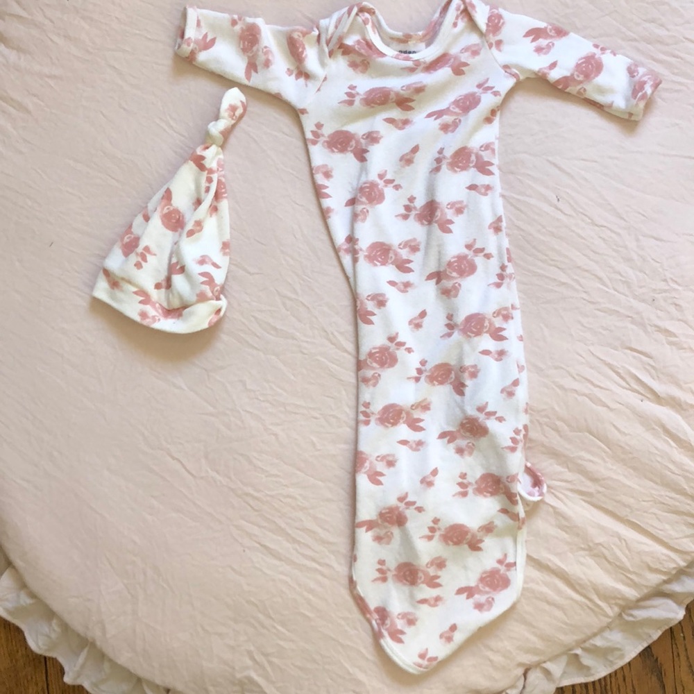 Aden & Anais Knotted Gown and Hat